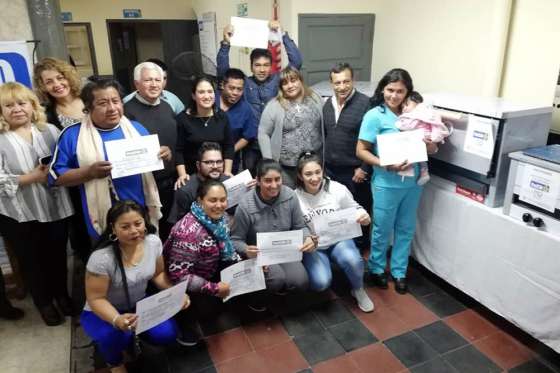 Más de 20 emprendedores de Orán y Ballivián recibieron herramientas y equipamiento de trabajo