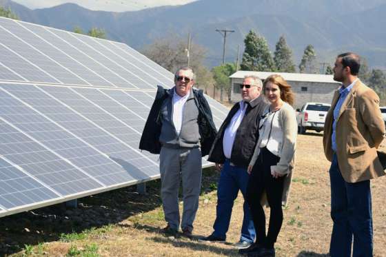 Una granja avícola se sumó al régimen de Balance Neto para la generación de energía
