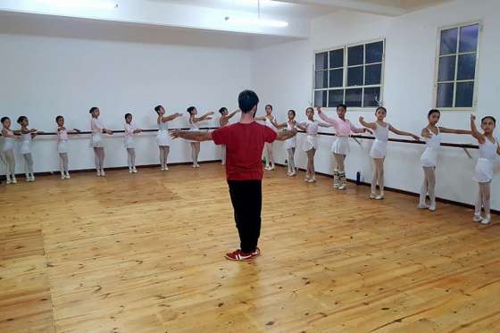 Hasta el viernes se reciben inscripciones para la Escuela Oficial de Ballet