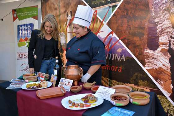 La gastronomía con productos locales se destacó en la Expo Rural
