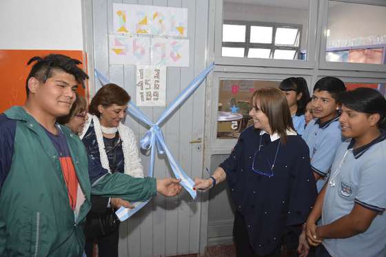 El colegio secundario 5021 incorpora un nuevo espacio para la enseñanza y aprendizaje de matemática y física