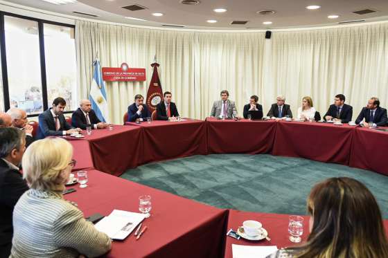 El Gobernador presidió una nueva reunión de gabinete ampliado