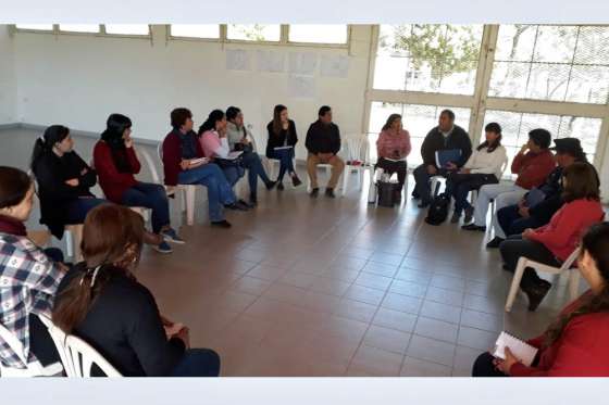 En Pichanal los actores sociales abordan las problemáticas complejas en el ámbito escolar