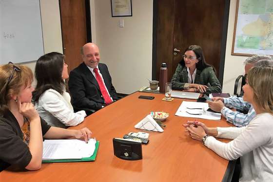 Los ministros de Educación y Salud Pública se reunieron con miembros de Dislexia Salta