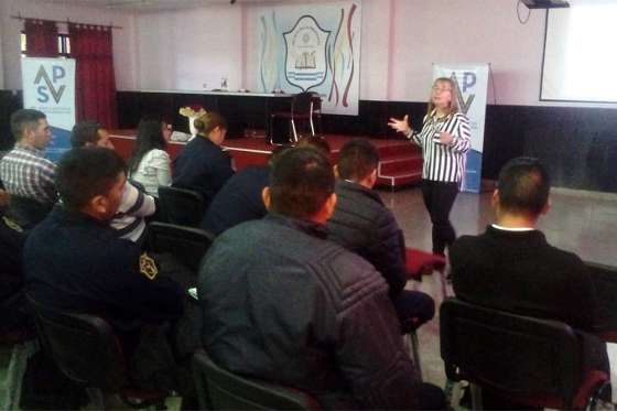 Avanza el programa de capacitación permanente en Seguridad Vial