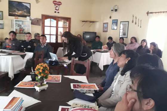 Padres, alumnos y comunidad de La Poma debatieron sobre Educación Sexual Integral