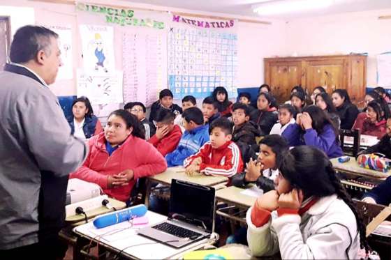 Seguridad capacitó a estudiantes primarios sobre violencia escolar