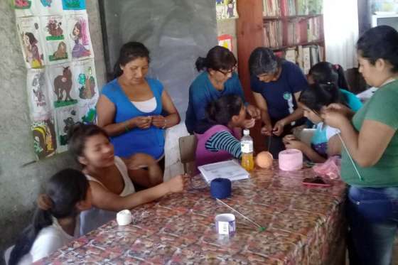 Formación en artes y oficios en el Centro de Primera Infancia del paraje La Población