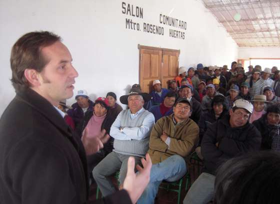 Obras y precio referencial para el sector pimentonero 