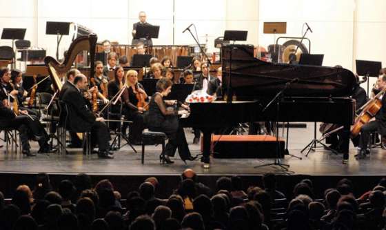 Bruno y la Sinfónica deleitaron al público con un exquisito repertorio