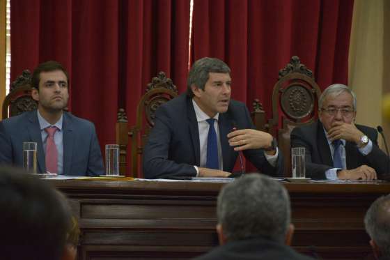 Disminución del stock de deuda y superávit mensual: los puntos fuertes del estado económico de la Provincia