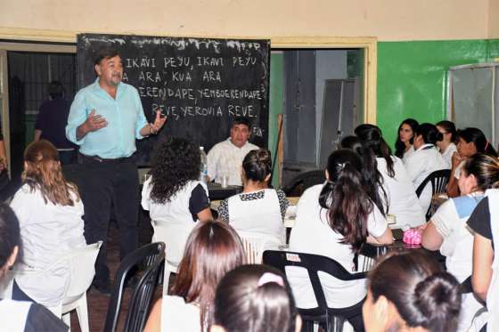 “No se van a cerrar los terciarios, la educación superior es una política de Estado en Salta”