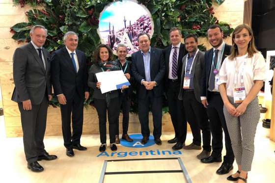 Salta promociona sus atractivos turísticos en la Feria Top Resa de París