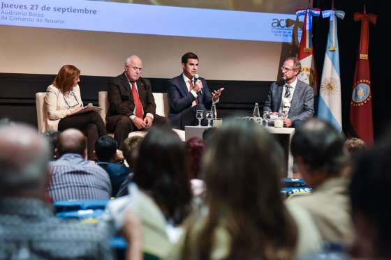 Urtubey y Lifschitz en Rosario: “Exportar trabajo argentino y poner valor agregado a la producción primaria es el desafío”