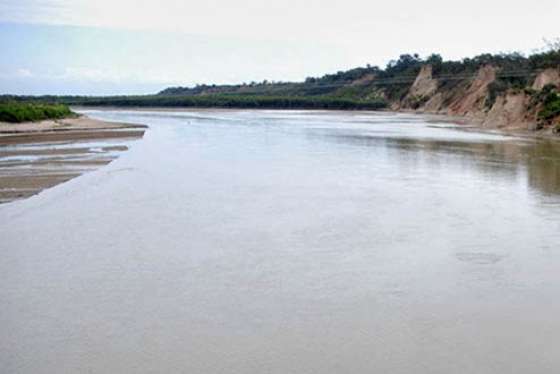 Rige la prohibición de pesca deportiva en el Bermejo