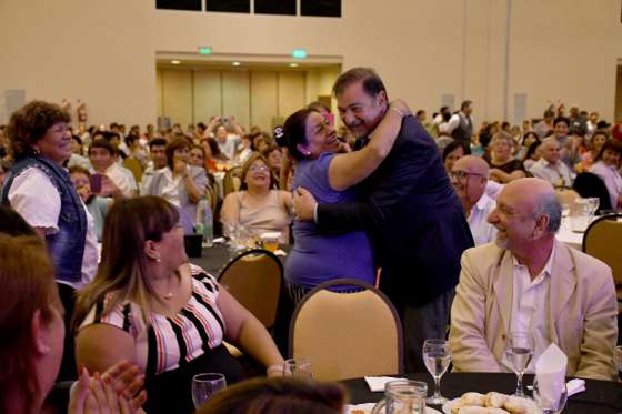 Adultos mayores festejaron su día y fueron distinguidos por el Gobierno provincial