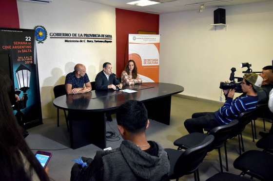 Maratón de cine y libros en “Octubre de buenas historias”