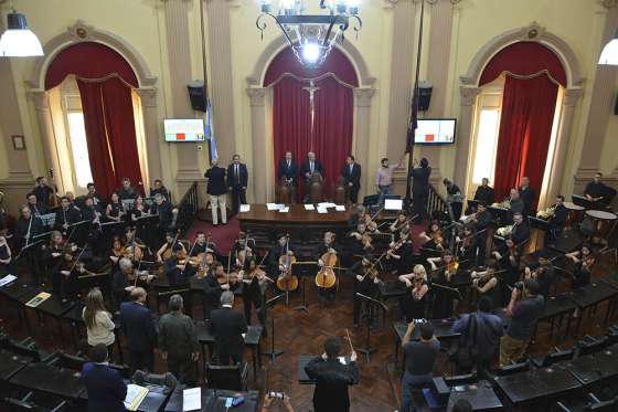 La Orquesta Sinfónica brindó su música en la Legislatura salteña