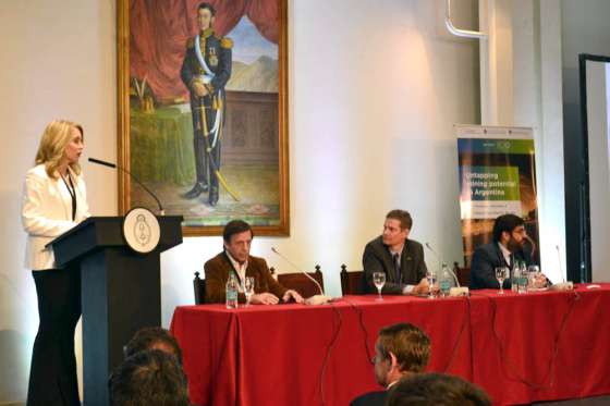 El Gobierno presentó su potencial minero en el foro B20