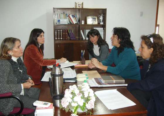 Trabajan en la descentralización de políticas de infancia