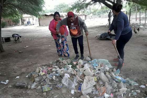 Los Centros de Primera Infancia de Santa Victoria Este realizan jornadas de saneamiento ambiental