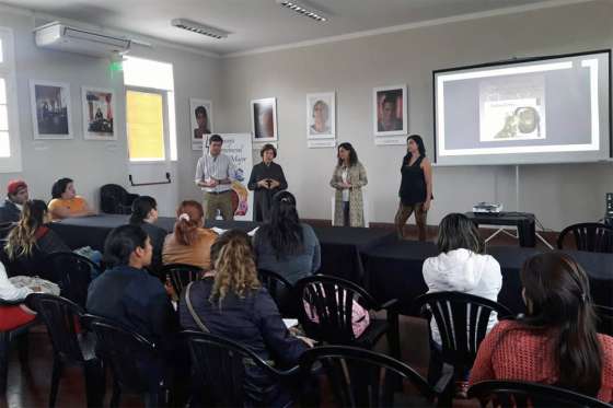 Fortalecimiento en autoestima y herramientas con salida laboral