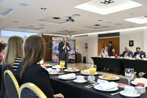 Se presentó el programa “Elegí Salta” para continuar posicionando el turismo de reuniones