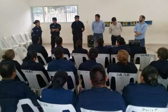Seguridad avanza en la formación de la policía de proximidad