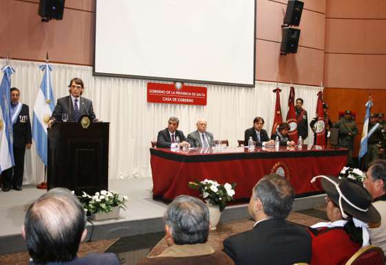 “Debemos redoblar los esfuerzos para continuar la lucha por la soberanía de Malvinas”, dijo Kosiner