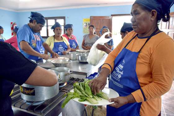 Comunidades de Tartagal se capacitan en gastronomía y nutrición a través del programa Alimendar