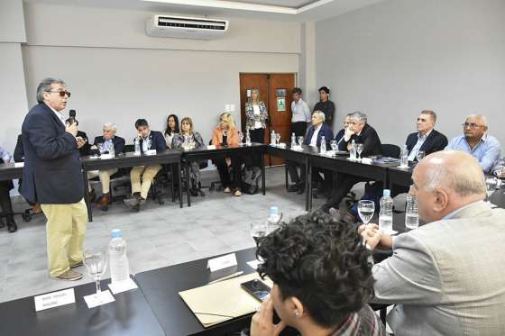 Ante el Consejo Económico Social, el economista Guillermo Toranzos presentó su libro “Argentina ¿puede ser?”