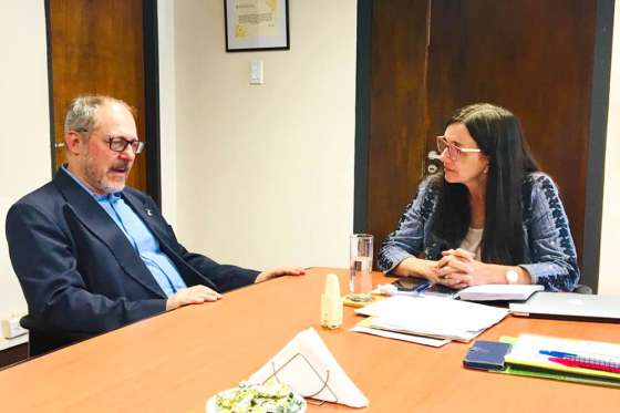 Berruezo y el director de la Coordinación Pedagógica de la Nación analizaron políticas educativas