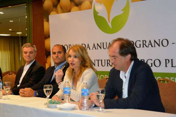 Salta participó en el encuentro de productores de granos y semilleros