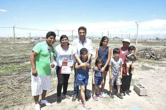 El IPV concretó la entrega de la primera etapa de lotes en Los Paraísos