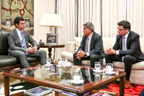 Avanza el acuerdo de intercambio de energía eléctrica entre Argentina y Bolivia