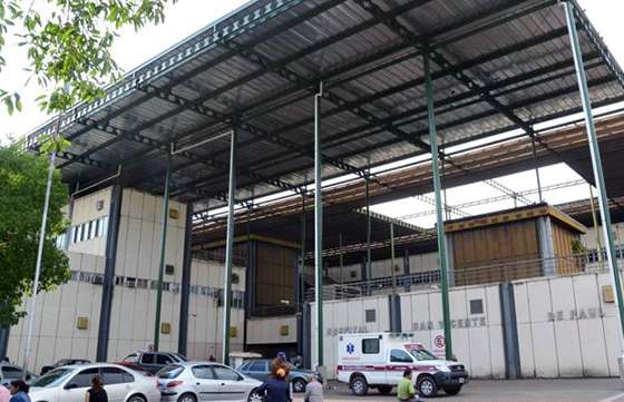 Continuarán obras de refacción del sobretecho del hospital de Orán