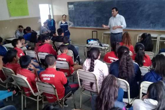 Más de 600 adolescentes aprendieron sobre el perjuicio de las adicciones