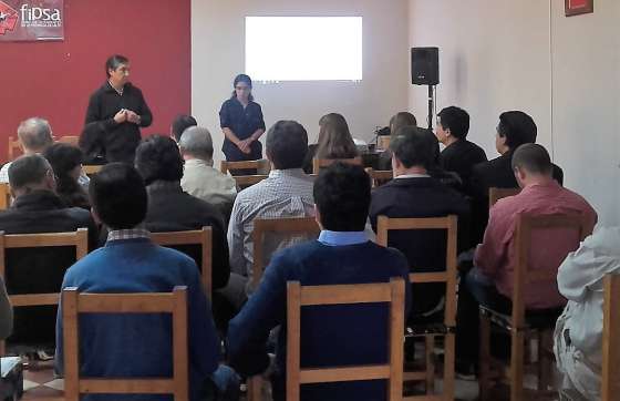 Gobierno e instituciones trabajarán juntos para combatir la rabia