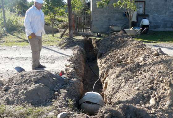 El Gobierno proveerá de agua potable a los barrios Villa Rebeca y Aeropuerto  