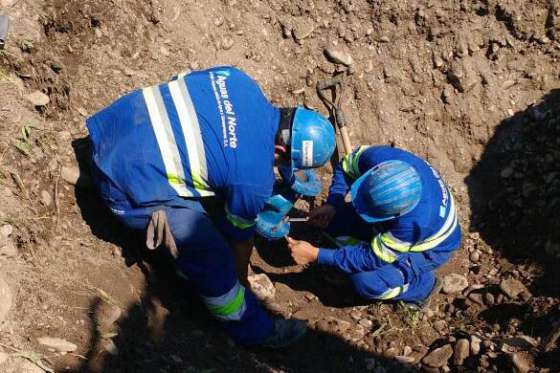 Aguas del Norte ejecutó trabajos en un importante acueducto que abastece a Campo Quijano y Cerrillos
