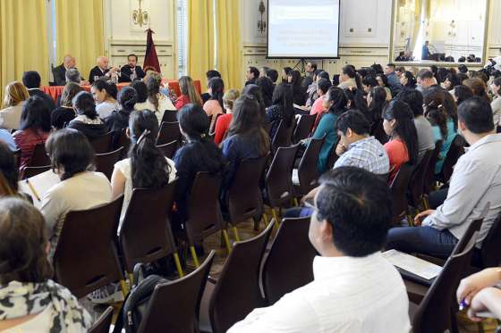 Información y diálogo para preservar a niños y adolescentes del delito del grooming
