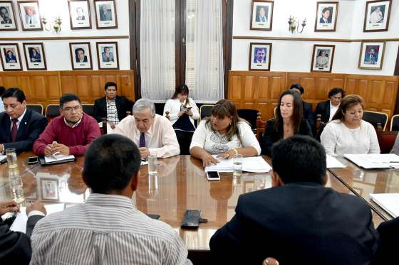 Edith Cruz con legisladores: “nuestro presupuesto 2019 prevé un aumento del 47% en políticas alimentarias”