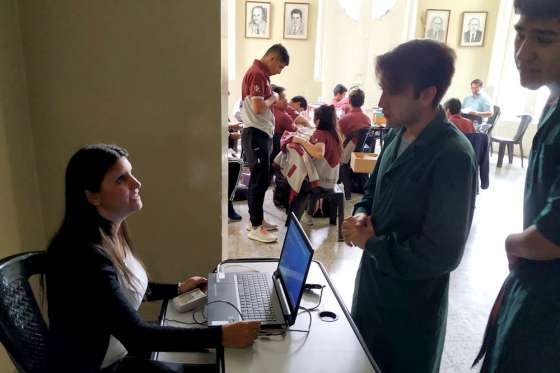 Continúa el operativo de renovación de las tarjetas SAETA en escuelas