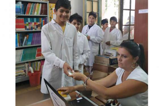 SAETA continuará hoy la renovación de tarjetas en colegios de la Capital