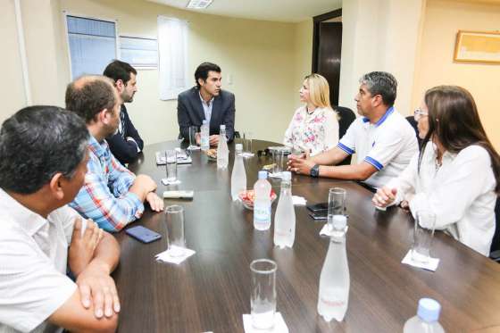 Se acordó llevar el aumento salarial a un 37,5%