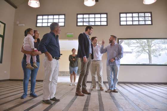 El ministro Estrada recorrió obras en Capital y Campo Quijano