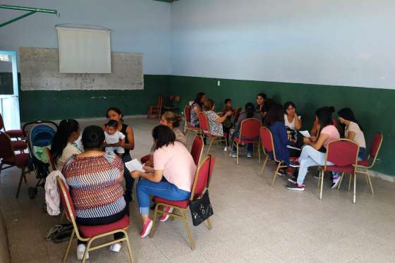 Mujeres  de La Merced reflexionaron sobre las pautas en la crianza de los niños y niñas