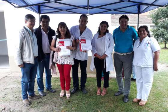 El IPV entregó dos viviendas para el personal médico de Aguas Blancas