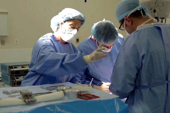 Revista científica publicó la experiencia del hospital Materno Infantil en realización de vasectomías