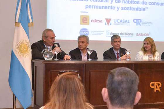 Técnicos de Antofagasta exponen sobre diferentes usos de la energía